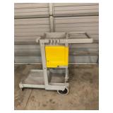 Rubbermaid Plastic rolling cart