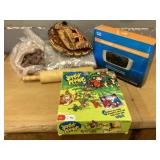 Game, clock: glove, misc