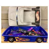 Hot wheels case ( 28 in x 17 in x 8 in) cars,