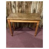 Piano bench