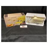 Kent Feeds 1958 GMC Bulk Truck die cast