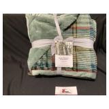 Brand new Better Homes & Gardens throw