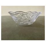 Vintage glass frosted rose flower bowl