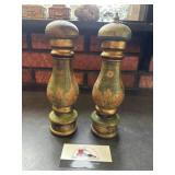 Florentine salt and pepper shakers