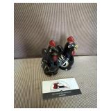 Black stoneware rooster s and p shakers