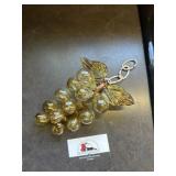 Light amber glass grape cluster