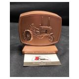 John Deere Metal Bank