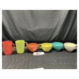 MCM Gits Ware and Plas-Tex Mugs