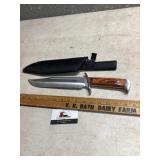 Knife and sheath