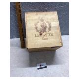Wooden box