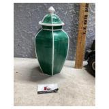 Ceramic urn