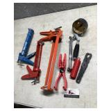 Caulking, gun