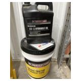 Hydraulic oil