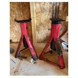 Jack stands