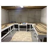 Train table set with Prodigy Advance DCC