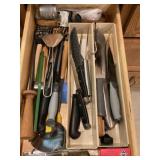 Knives and kitchen utensils