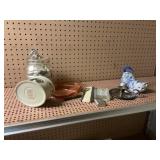 Cookie cutters, Hall kitchen ware and misc