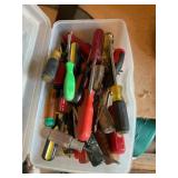 Screw drivers
