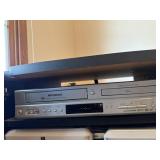 VCR/ DVD player