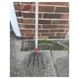 Manure hook