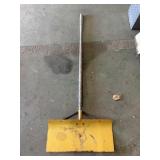 Metal shovel