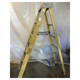 Bauer Fiberglass Step Ladder