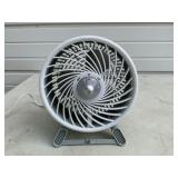 Desktop fan