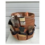 Bucket with painting misc