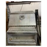 Diamond Tread Top Box