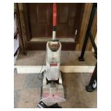 Hoover carpet shampooer