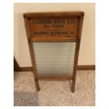 Glass wash board