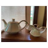 Pitcher set