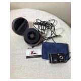 Wireless speaker and digital camera/ unknown if