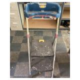 Paint step ladder
