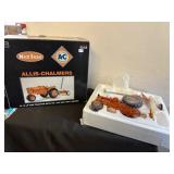 New Idea Allis Chalmers 1/16 D-14 with mower