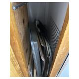 Baking pans