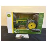 John Deere 620 Row Crop 1/16