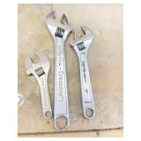Adjustable wrenches