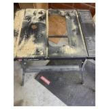 Saw table