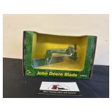 John Deere Blade 1/16