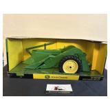 John Deere 60 Tractor with picker sheller 1/16