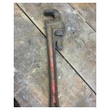 Pipe wrench