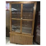 Locking  Gun Cabinet