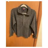 Vince camuto size medium sweater