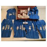 Flatware set