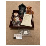 Household knickknacks