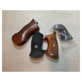 Gun grips