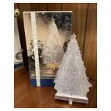 Holiday Ice Sculpture Stocking Holder