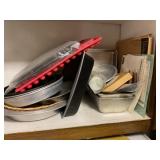 Pie pans, bake ware