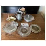 Ash trays and collectables